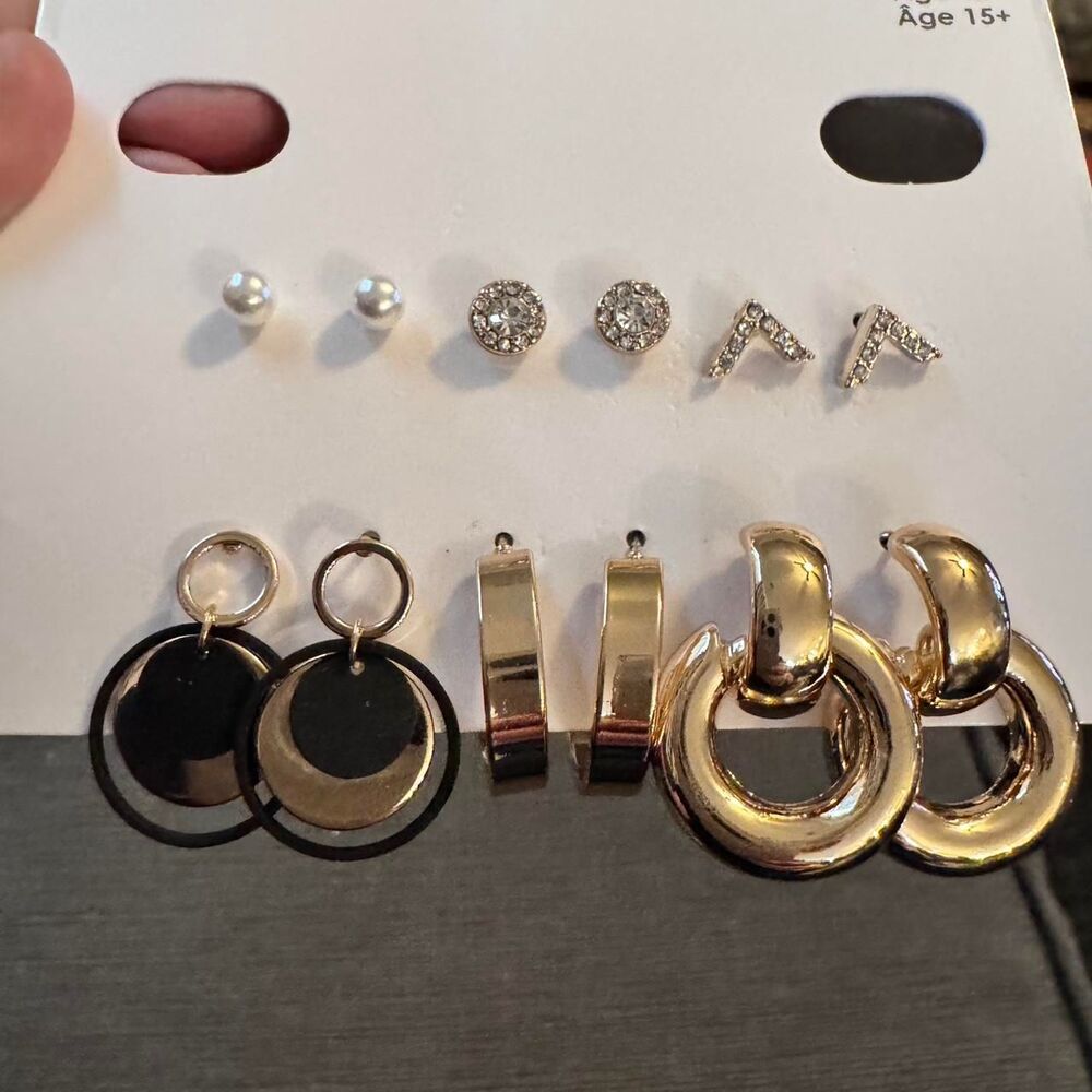 GAP Jewelry & Hair Clip Bundle NWT Gold Hoops Stud Earrings Hair Barrette Set - Picture 2 of 5